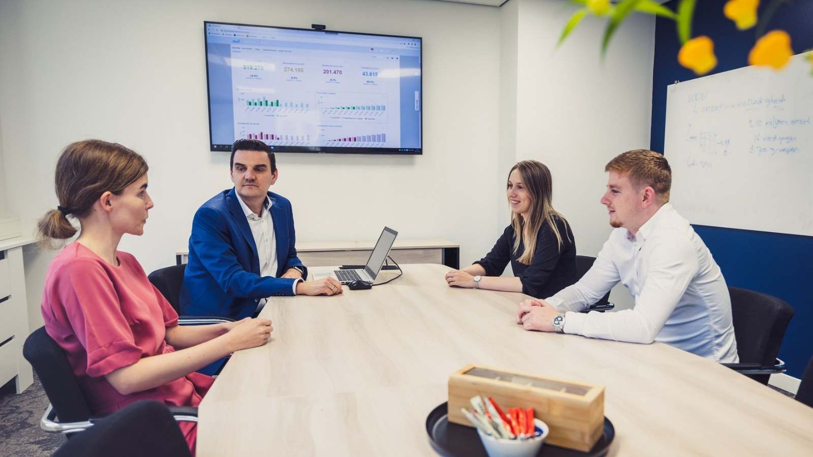 Junior Assistent Accountant