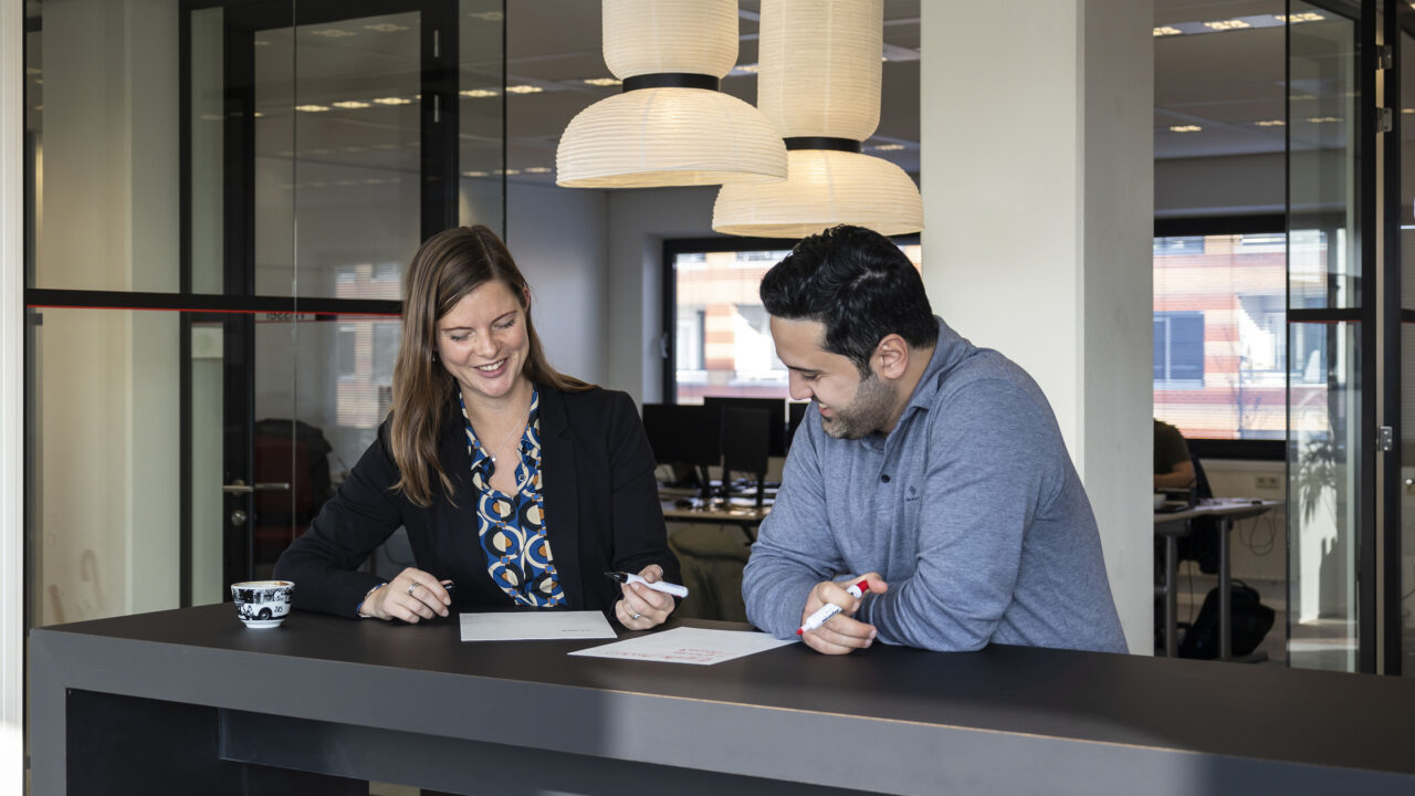 Expert ESG Policy Implementation