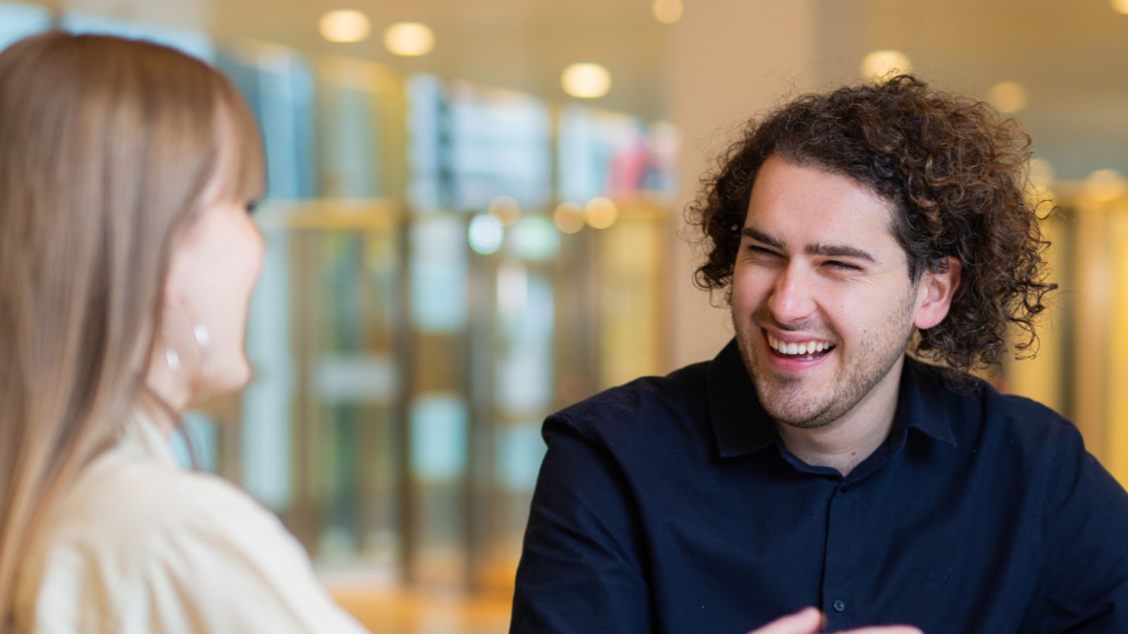 Maak impact als Business & Transformation trainee
